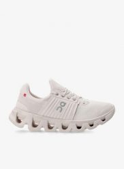 Buty outdoor damskie On Running Cloudswift 4 AD. Brązowe obuwie trekkingowe damskie On Running. Za 582.99 zł.