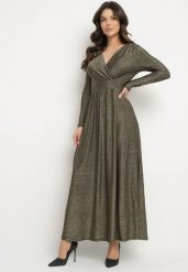 Złota Sukienka z Wiskozą o Kopertowym Kroju Ozdobiona Metaliczną Nicią Temite. Żółte sukienki damskie Born2be, na co dzień, m, bez wzorów, z materiału, eleganckie, bez kołnierzyka, bez ramiączek, maxi, kopertowe. W wyprzedaży za 151.99 zł.