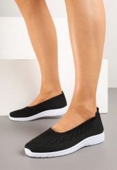 Czarne Wsuwane Tenisówki z Delikatną Perforacją Firsedi. Czarne trampki i tenisówki damskie Born2be, bez wzorów, z jeansu. Za 49.99 zł.