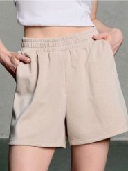 Szorty dresowe soft touch - beżowy. Brązowe szorty damskie Sinsay, bez wzorów, z dresówki. Za 35.99 zł.
