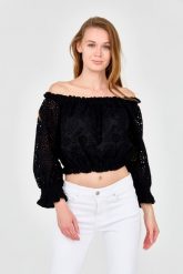 GUESS Damski czarny crop top. Czarne topy damskie Guess, s, z aplikacjami, z bawełny, bez kołnierzyka. W wyprzedaży za 372.99 zł.