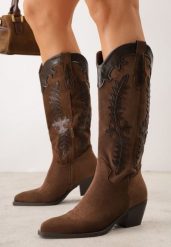 Brązowe Kozaki Kowbojki na Stożku z Ozdobnymi Przeszyciami w Stylu Western Nulia. Brązowe kozaki damskie Renee, z jeansu, bez obcasa, na obcasie. Za 199.99 zł.