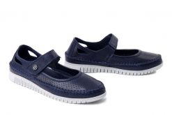 MANITU 840156-05 blau, półbuty damskie. Niebieskie półbuty damskie Manitu, bez wzorów, ze skóry, bez obcasa. Za 229.42 zł.