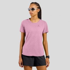 Koszulka z krótkim rękawem damska ODLO T-shirt crew neck s/s ESSENTIAL. Czerwone topy sportowe damskie Odlo, s, bez wzorów, bez ramiączek. Za 249.99 zł.