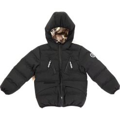 Kurtka zimowa w kolorze czarnym. Czarne kurtki i płaszcze chłopięce Hulabalu, Cold, Typhoon, Seger, na zimę, z aplikacjami, bez kaptura. W wyprzedaży za 205.95 zł.