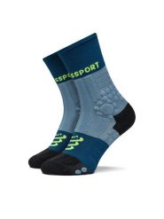 Compressport Skarpety długie Pro Racing Socks Winter Trail SCRU2045 Niebieski. Niebieskie skarpetki męskie Compressport, bez wzorów, z materiału. Za 99.99 zł.