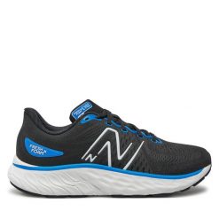 Buty do biegania New Balance. Czarne obuwie do biegania damskie New Balance. Za 399.99 zł.