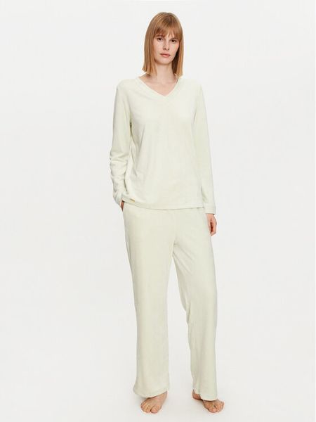 Selmark Piżama Polar Soft P6273 Zielony Regular Fit. Zielone piżamy damskie SELMARK, bez wzorów, z polaru, bez ramiączek. Za 159.99 zł.