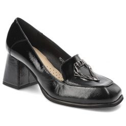 Czarne Półbuty Armodo Eleganckie Buty Damskie. Czarne półbuty damskie Armodo, bez wzorów, ze skóry, eleganckie, bez obcasa. Za 299.00 zł.