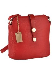 Florence Bags Skórzana torebka "Larissa" w kolorze czerwonym - 26 x 21 x 12 cm rozmiar: onesize. Czerwone torebki klasyczne damskie Florence Bags, bez wzorów, z materiału, bez dodatków. Za 217.99 zł.