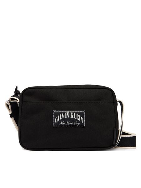 Calvin Klein Saszetka Graphic Capsule Camera Bag LV04D3369G Czarny. Czarne saszetki męskie CALVIN KLEIN, z materiału. Za 289.99 zł.