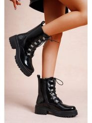 Foreverfolie Botki w kolorze czarnym rozmiar: 37. Czarne botki damskie Foreverfolie, eleganckie, bez obcasa, bez zapięcia. Za 152.99 zł.