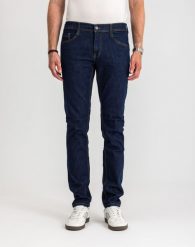 Męskie Spodnie Jeansowe Mustang Style Oregon Tapered Denim Blue 1017123 5000 901. Niebieskie spodnie materiałowe męskie Mustang, bez wzorów, z denimu. Za 199.99 zł.