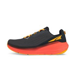 Buty do biegania męskie Altra FWD VIA. Czarne obuwie do biegania damskie Altra. W wyprzedaży za 628.00 zł.