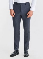 PAKO LORENTE – Granatowe spodnie garniturowe. Spodnie wizytowe męskie Pako Lorente, z elastanu. Za 599.99 zł.