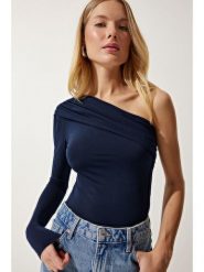 Happiness Istanbul Koszulka w kolorze granatowym rozmiar: 40. Niebieskie bluzki damskie Happiness Istanbul, bez wzorów, bez kołnierzyka, bez ramiączek. Za 56.99 zł.