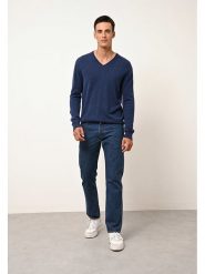 Just Cashmere Kaszmirowy sweter "Walt" w kolorze niebieskim rozmiar: S. Niebieskie swetry męskie Just Cashmere, s, bez wzorów, z kaszmiru, bez kołnierzyka. Za 410.94 zł.