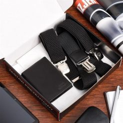 Zestaw męski skórzany portfel pionowy szelki X czarne Beltimore U53. Czarne portfele męskie bez wzorów. Za 79.90 zł.