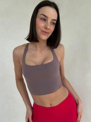 Stanik do jogi Moonholi Sunset z odkrytymi plecami. Brązowe biustonosze sportowe damskie MOONHOLI, bez wzorów. Za 279.00 zł.