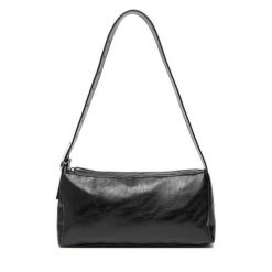 Torebka JENNY. Czarne torebki klasyczne damskie Jenny, bez wzorów, bez dodatków. Za 119.99 zł.