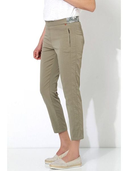 Relaxed by TONI Spodnie w kolorze khaki rozmiar: W26. Brązowe spodnie materiałowe damskie Relaxed by TONI, bez wzorów, z materiału. Za 96.83 zł.