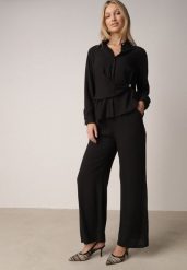 Czarny Wiskozowy Komplet Asymetryczna Koszula i Spodnie z Kieszeniami Moneia. Czarne koszule damskie Born2be, bez wzorów, z wiskozy, eleganckie. Za 169.99 zł.