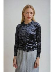 Monki Bluzka w kolorze granatowym rozmiar: XS. Niebieskie bluzki damskie Monki, xs, bez wzorów, bez kołnierzyka, bez ramiączek. Za 39.99 zł.