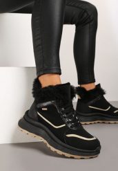 Czarne Płaskie Trapery Sneakersy z Metaliczną Wstawką i Futerkiem Adelanora. Czarne trapery damskie Born2be, z jeansu, bez obcasa, na płaskiej podeszwie. Za 129.99 zł.