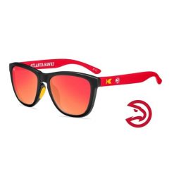 Okulary przeciwsłoneczne dla dorosłych - kategoria 3 z polaryzacją - NBA Atlanta. Czerwone okulary przeciwsłoneczne męskie KNOCKAROUND, z gumy. Za 263.00 zł.