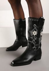 Czarne Kozaki Kowbojki na Płaskiej Podeszwie Ozdobione Kwiatowym Haftem Emithalia. Czarne kozaki damskie Born2be, z jeansu, bez obcasa, na obcasie. Za 179.99 zł.