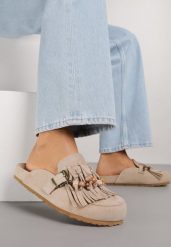 Ciemnobeżowe Klapki na Grubej Podeszwie z Frędzlami Klamrami i Koralikami Glysnell. Brązowe klapki damskie Born2be, bez wzorów, z jeansu, bez obcasa, na płaskiej podeszwie. Za 109.99 zł.