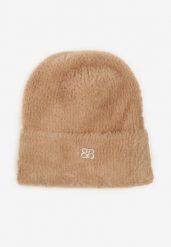 Beżowa Czapka Typu Beanie z Wełną i Wiskozą Ozdobiona Naszywką Borirra. Brązowe czapki zimowe damskie Born2be, z wełny. Za 44.99 zł.