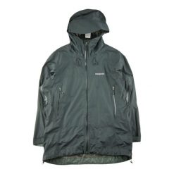 Kurtka parka Goretex dla kobiet. Czarne kurtki damskie Patagonia, bez wzorów, z gore-texu, bez kaptura. Za 425.96 zł.