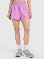 4F Szorty sportowe w kolorze jasnoróżowym rozmiar: S. Różowe spodenki sportowe damskie 4f, s, z materiału, outdoorowe. Za 96.60 zł.