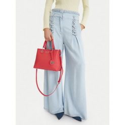 Torebka Nine West. Pomarańczowe torebki klasyczne damskie Nine West, bez wzorów, bez dodatków. Za 136.99 zł.