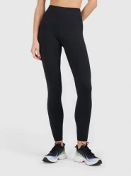 Legginsy fitness damskie z wysokim stanem. Czarne legginsy sportowe damskie 4f, l, bez wzorów, z elastanu, z podwyższonym stanem, na fitness i siłownię. Za 99.99 zł.