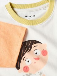 Bawełniany t-shirt Pucio - kremowy. Białe koszulki dziewczęce Reserved, m, bez wzorów, z bawełny, bez ramiączek. Za 35.99 zł.