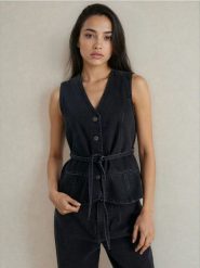 Jeansowa kamizelka z paskiem - czarny. Czarne kamizelki damskie Sinsay, l, z jeansu. Za 59.99 zł.