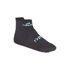 Skarpetki pływackie do wody AQUASOCKS. Brązowe skarpetki damskie NABAIJI, bez wzorów, z elastanu. Za 49.99 zł.