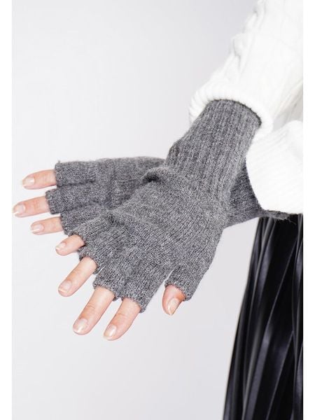 ASSUILI Rękawiczki w kolorze szarym rozmiar: onesize. Szare rękawiczki damskie Assuili, bez wzorów, z materiału. Za 113.10 zł.