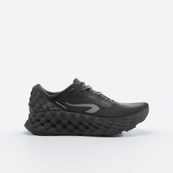 Buty do biegania męskie Kiprun KS900.2. Białe obuwie do biegania damskie KIPRUN. Za 449.99 zł.