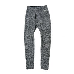 Second life - Legginsy damskie w kolorze czarnym - Stan bardzo dobry. Czarne legginsy damskie Nike, bez wzorów, na fitness i siłownię. Za 76.10 zł.
