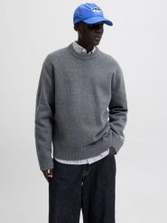 Jack & Jones sweter z dzianiny Mężczyźni szary, S. Szare swetry męskie Jack & Jones, m, bez wzorów, z dzianiny, bez kołnierzyka. Za 249.95 zł.