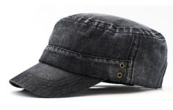 Jeansowa Czapka z Daszkiem (Patrolówka) - Pako Jeans - Grafitowa. Szare czapki męskie Pako Jeans, na lato, bez wzorów, z bawełny. Za 55.00 zł.