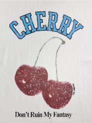 Bawełniany t-shirt z nadrukiem - biały. Białe t-shirty damskie Reserved, l, bez wzorów, z bawełny, bez kołnierzyka. W wyprzedaży za 19.99 zł.