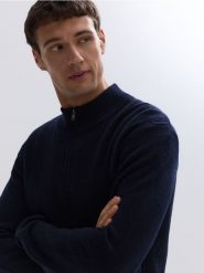 Sweter z wełną - granatowy. Niebieskie swetry męskie Reserved, l, bez wzorów, z wełny, bez kołnierzyka. Za 199.99 zł.