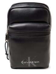 Calvin Klein torba na ramię Mężczyźni czarny, ONE SIZE. Czarne torby męskie na ramię CALVIN KLEIN, bez wzorów, ze skóry, na ramię, małe. Za 329.95 zł.