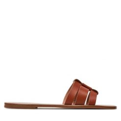 Klapki Pollini. Brązowe klapki damskie Pollini, bez wzorów, bez obcasa. Za 1,239.00 zł.