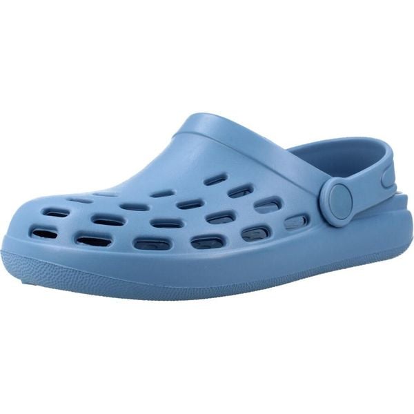 Sandały IGOR S10326 Niebieski. Niebieskie sandały męskie Igor, z gumy, bez zapięcia. Za 127.99 zł.