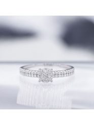 DIAMOND & CO Złoty pierścionek "Magana" z diamentami rozmiar: 48. Szare pierścionki damskie Diamond & Co, z diamentem, złote. Za 1,130.99 zł.